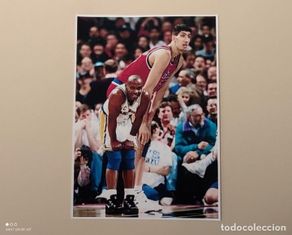 Collectionnisme sportif: FOTOGRAFÍA BALONCESTO DE GHEORGHE MURESAN Y TIM HARDWAY (NBA)